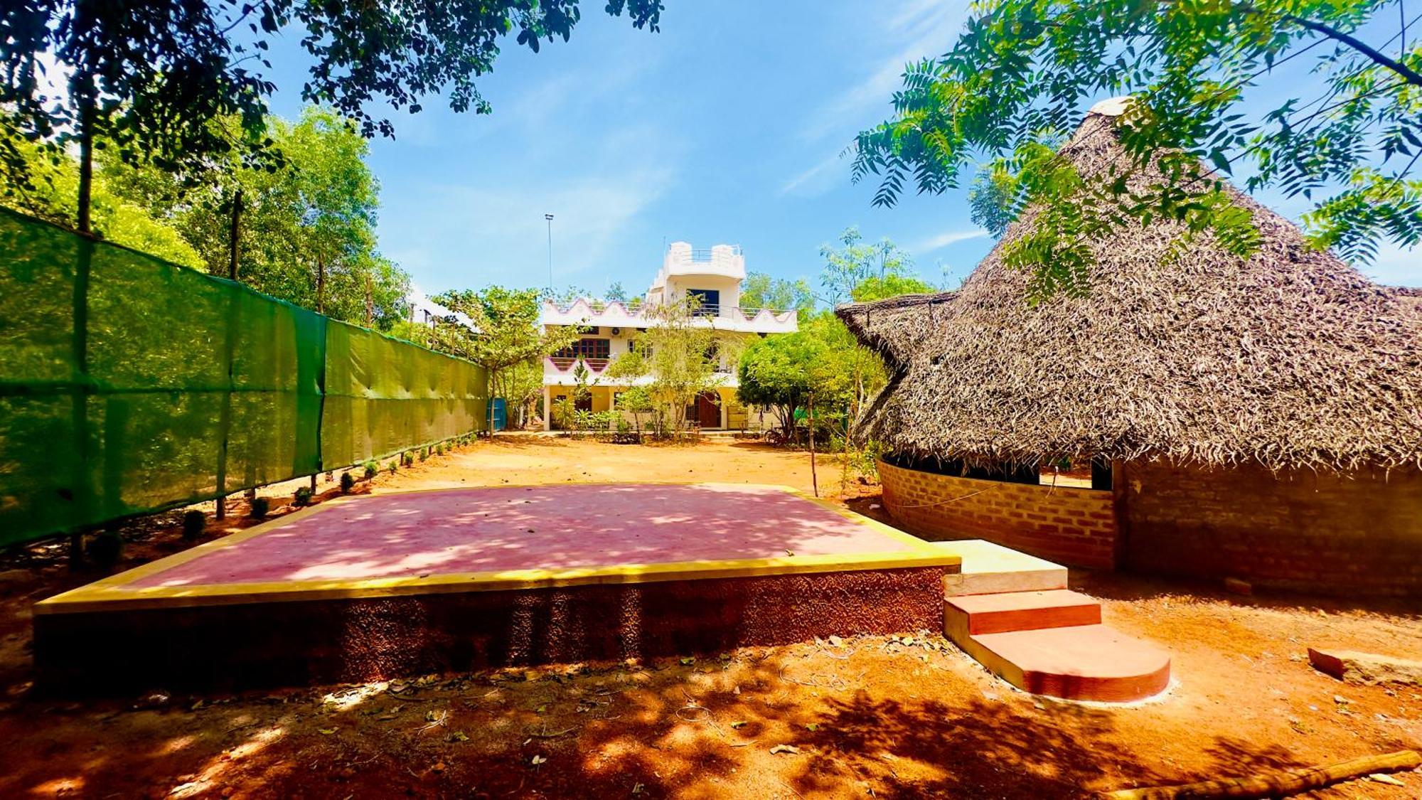 Lotus Garden Guest House Auroville Dış mekan fotoğraf