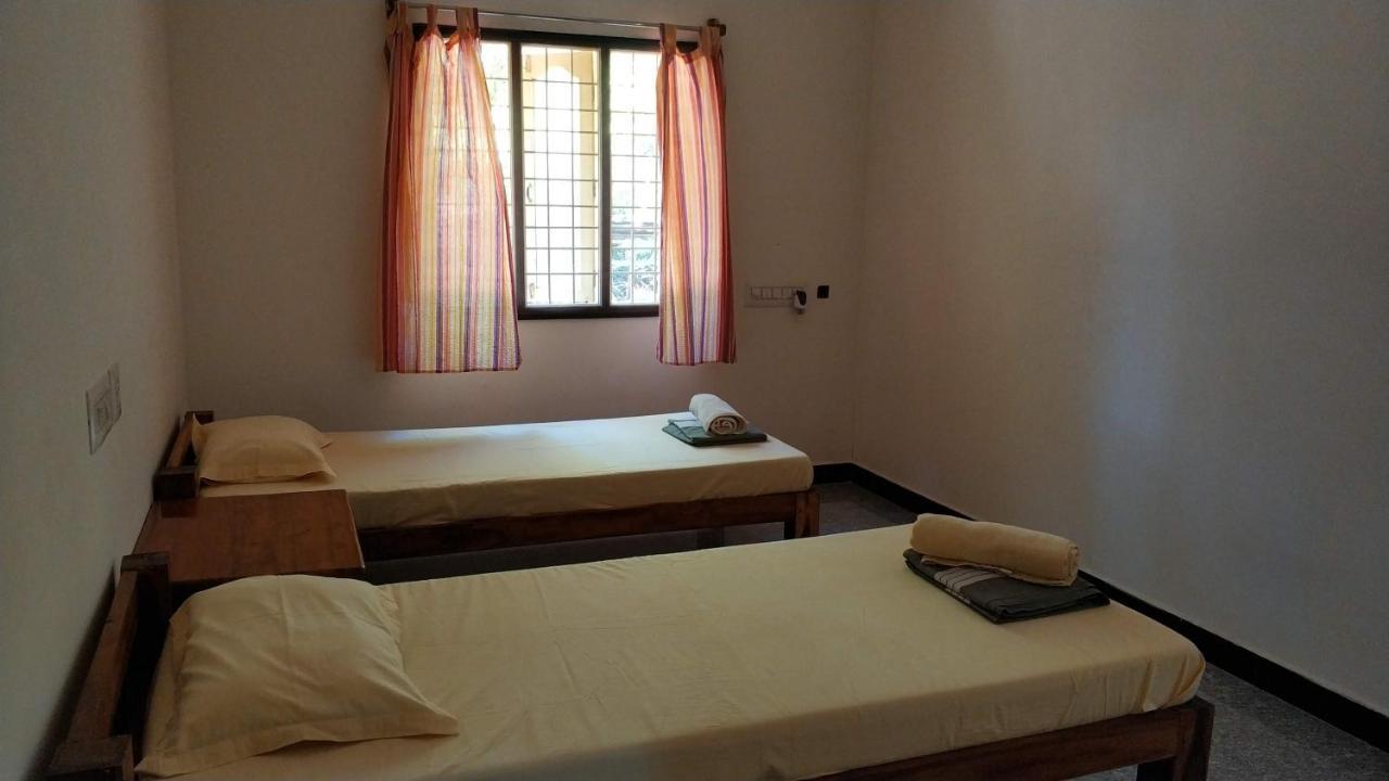 Lotus Garden Guest House Auroville Dış mekan fotoğraf